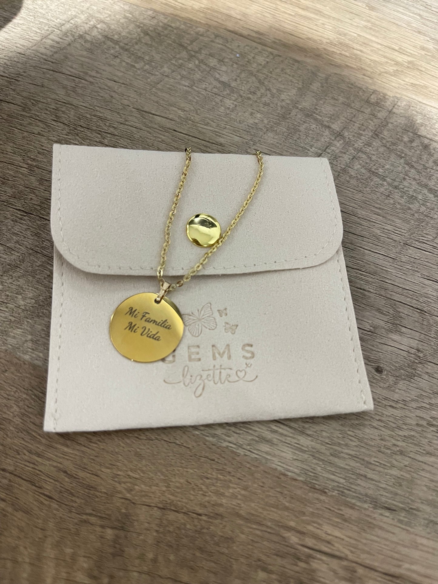 Engraved CIRCLE Pendant Necklace